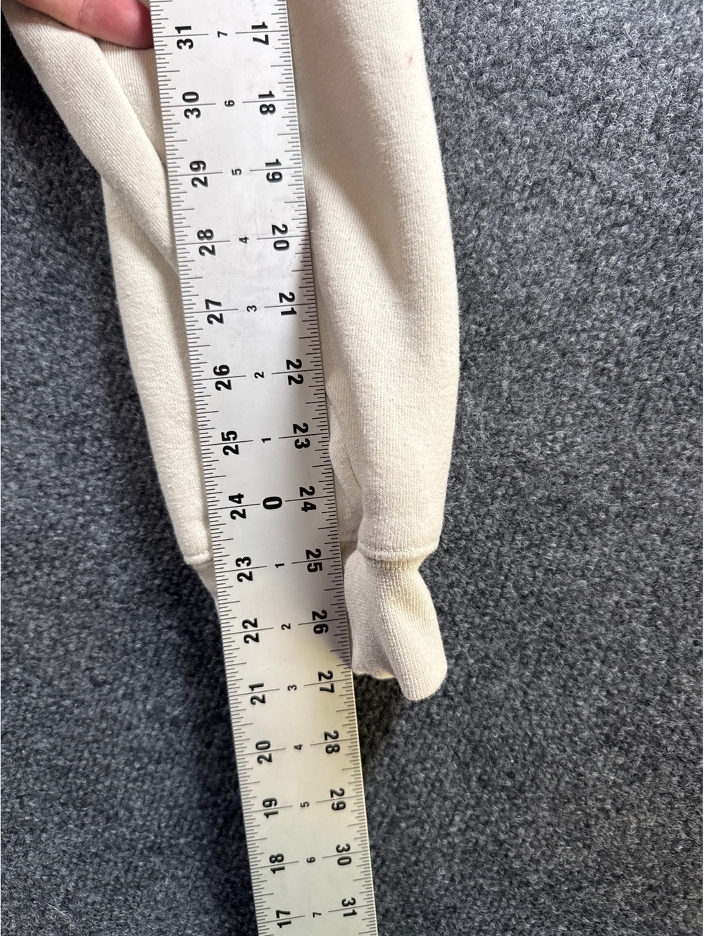 Carhartt Mens XL Loose Fit Cream Hoodie Logo Sleeve Pullover Workwear Sweatshirt - Picture 7 of 12